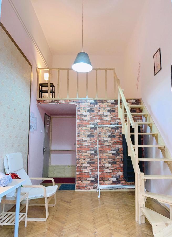 Budapest Three Cats Hostel ภายนอก รูปภาพ