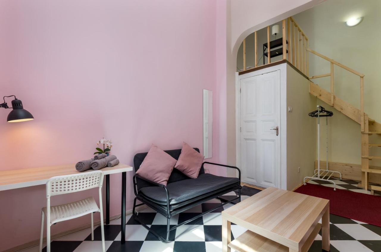 Budapest Three Cats Hostel ภายนอก รูปภาพ